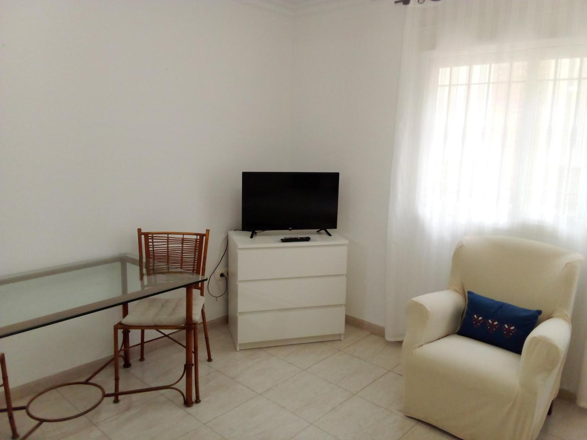Coqueto Estudio En Calle Vela بينالماذينا المظهر الخارجي الصورة